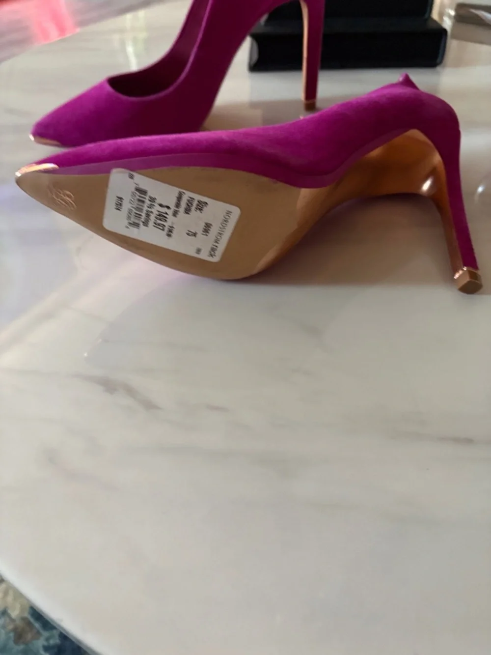 Ted Baker Fuchsia Suede Pointed-Toe Pumps NEW - Picture 3 of 4